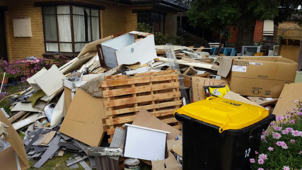 Rubbish Removal Melbourne - Must Collect Rubbish